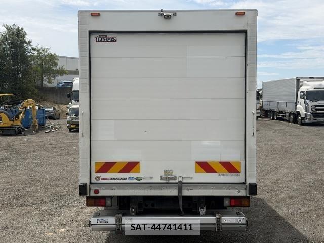 Hino DUTRO 2014-01 8524556-9