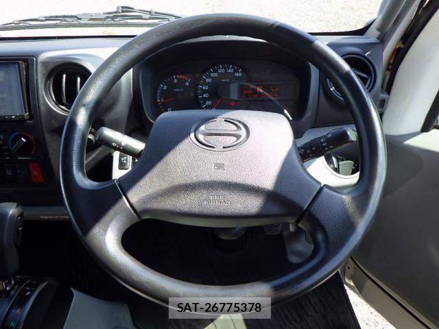 Hino DUTRO 2019-03 8524477-15