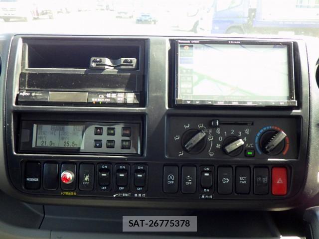 Hino DUTRO 2019-03 8524477-17