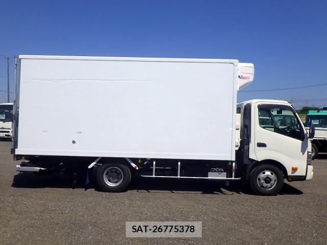 Hino DUTRO 2019-03 8524477-4