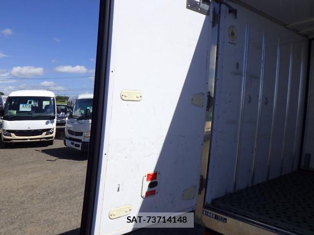 Hino DUTRO 2020-03 8524483-9