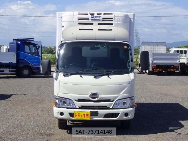 Hino DUTRO 2020-03 8524483-2