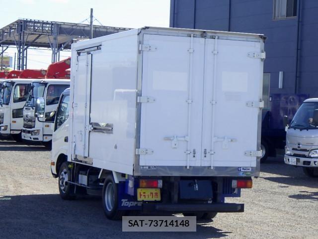 Hino DUTRO 2020-03 8524483-6
