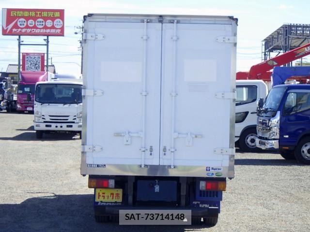 Hino DUTRO 2020-03 8524483-7
