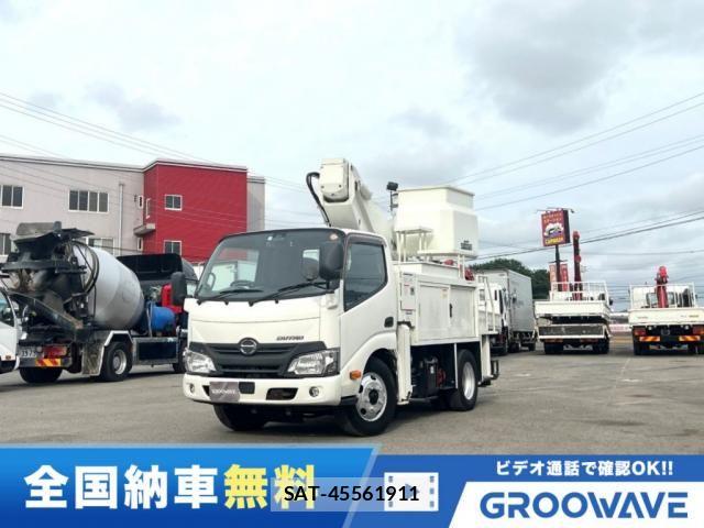 Hino DUTRO 2018-03 8524543-0