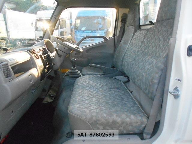 Hino DUTRO 2007-06 8524549-13