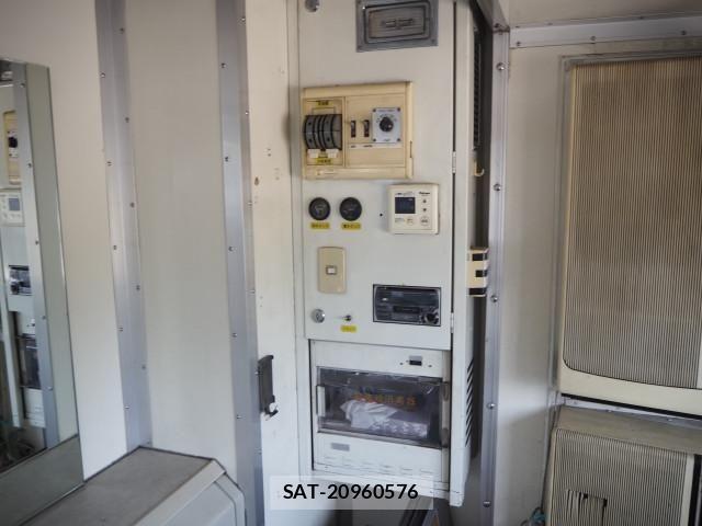 Hino DUTRO 2000-05 8524554-13