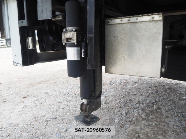 Hino DUTRO 2000-05 8524554-26