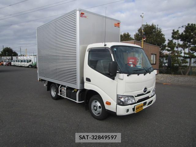 Hino DUTRO 2024-12 8524481-1