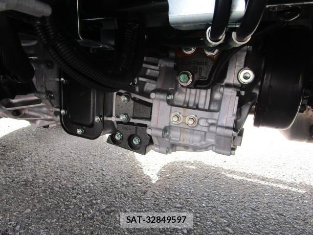 Hino DUTRO 2024-12 8524481-24