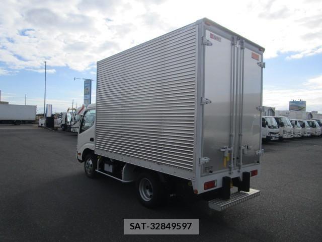Hino DUTRO 2024-12 8524481-2