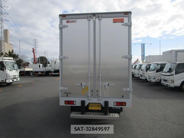 Hino DUTRO 2024-12 8524481-6