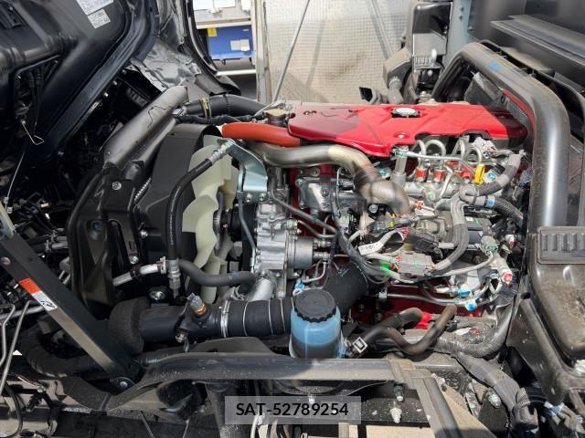 Hino DUTRO 2025-12 8524469-25