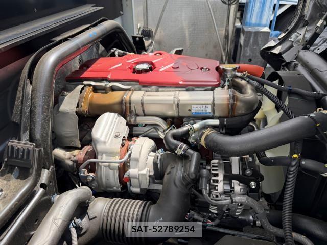 Hino DUTRO 2025-12 8524469-27