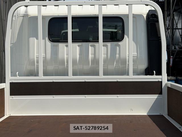 Hino DUTRO 2025-12 8524469-7
