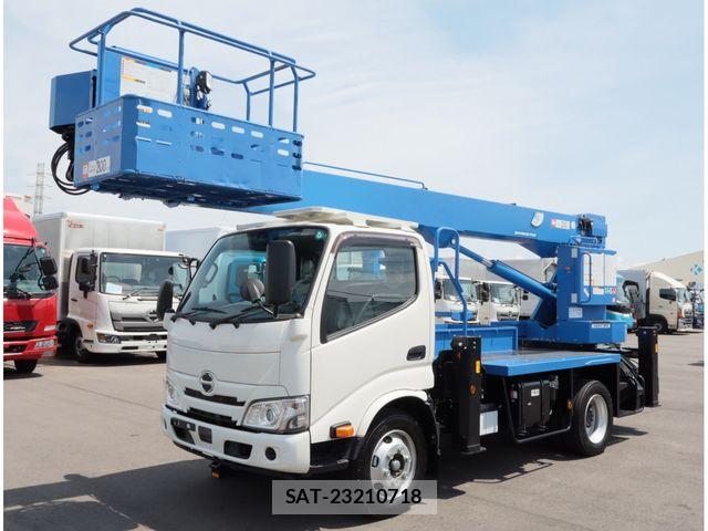 Hino DUTRO 2023-09 8524452-0