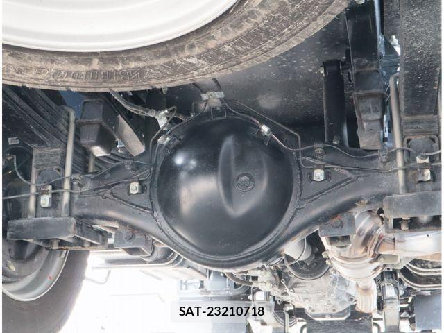 Hino DUTRO 2023-09 8524452-19
