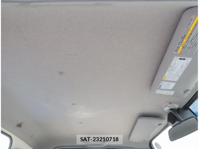 Hino DUTRO 2023-09 8524452-25