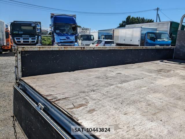 Hino DUTRO 2019-09 8524516-14