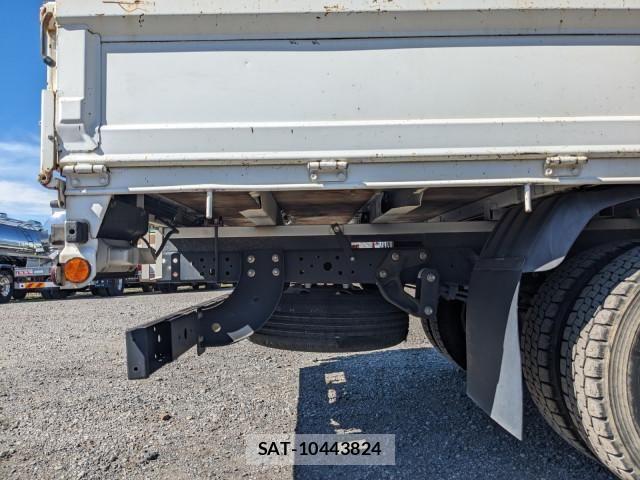 Hino DUTRO 2019-09 8524516-20