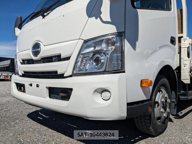 Hino DUTRO 2019-09 8524516-25
