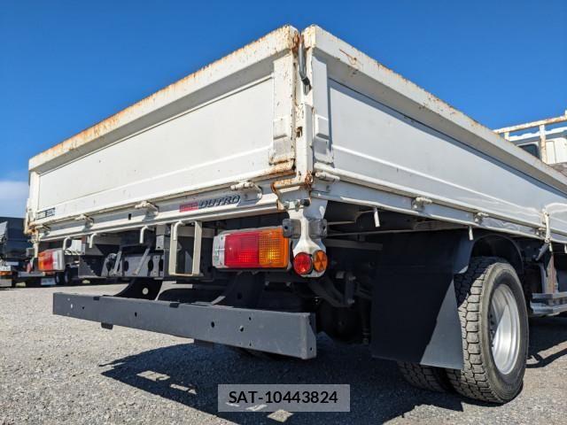 Hino DUTRO 2019-09 8524516-5