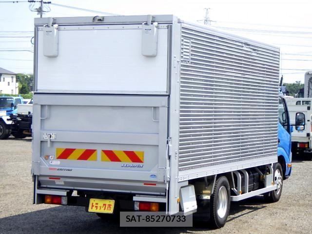 Hino DUTRO 2018-07 8524534-5