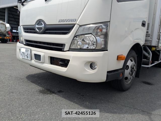 Hino DUTRO 2020-10 8524467-22