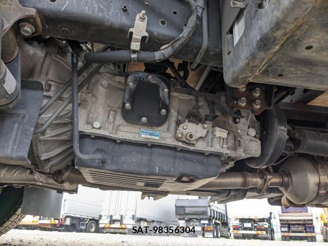 Hino DUTRO 2019-09 8524505-18