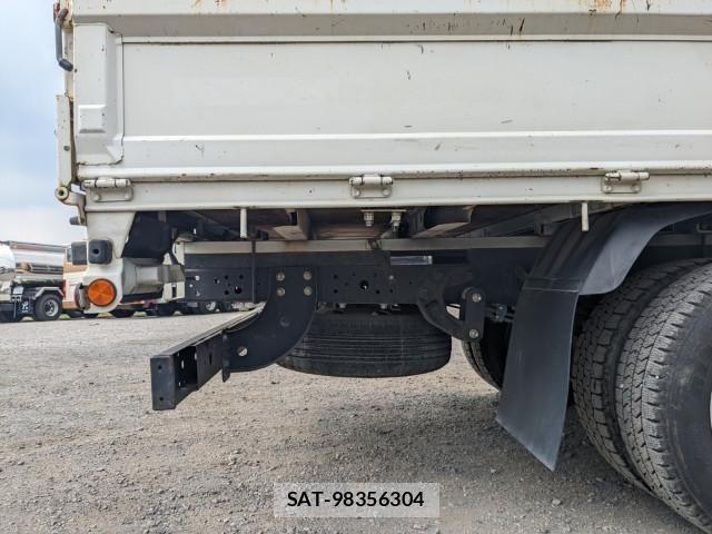 Hino DUTRO 2019-09 8524505-27