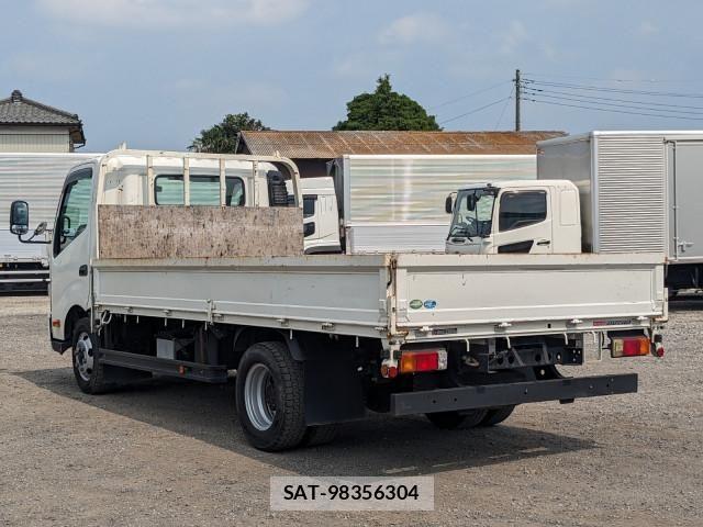 Hino DUTRO 2019-09 8524505-2