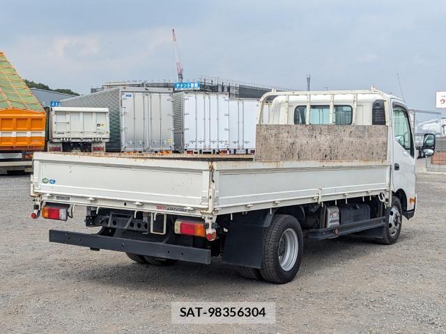 Hino DUTRO 2019-09 8524505-3