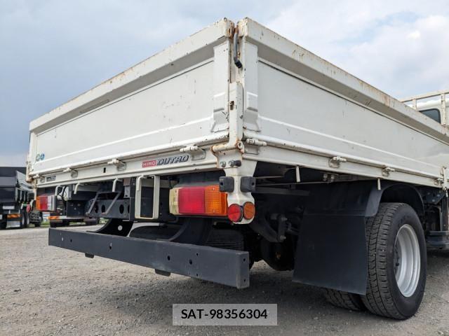 Hino DUTRO 2019-09 8524505-5