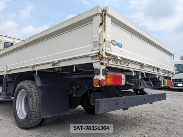 Hino DUTRO 2019-09 8524505-6
