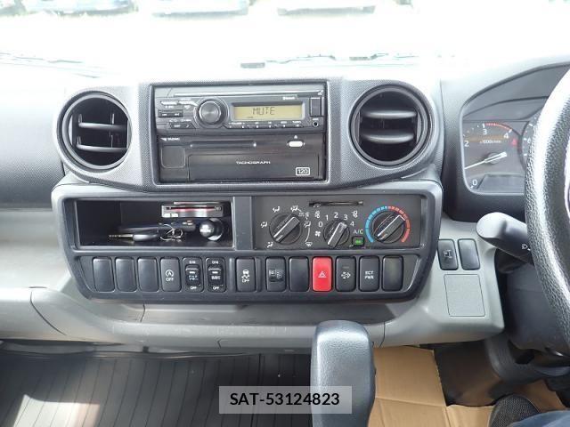 Hino DUTRO 2019-11 8524552-15