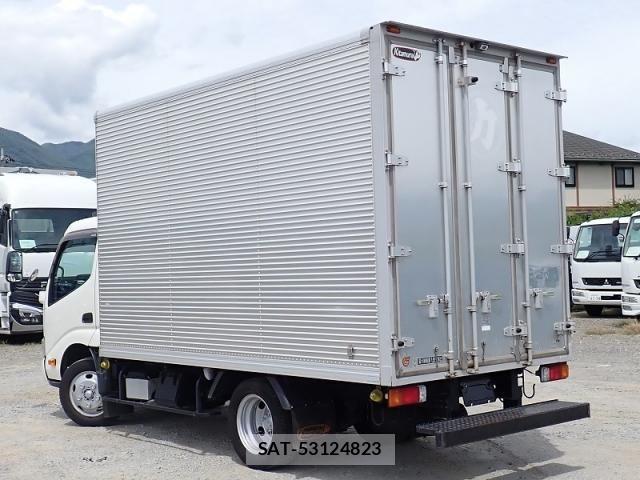 Hino DUTRO 2019-11 8524552-3