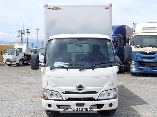 Hino DUTRO 2019-11 8524552-4