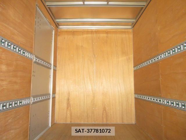 Hino DUTRO 2018-04 8524540-11