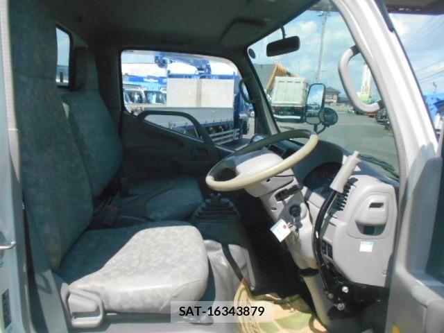 Hino DUTRO 2011-08 8524488-15