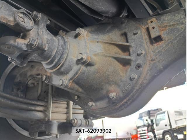 Hino DUTRO 2022-10 8524479-17