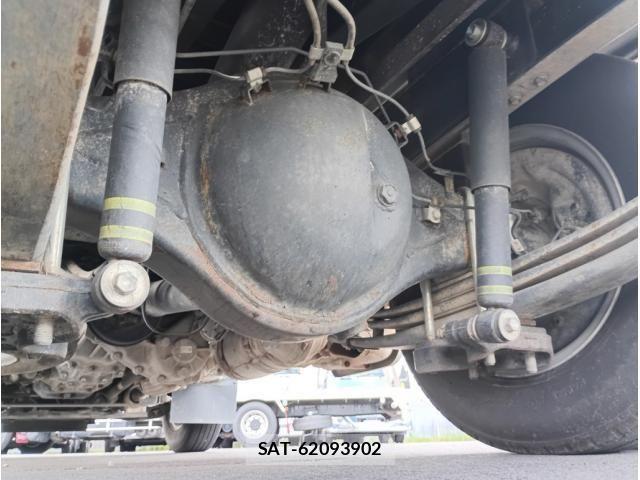 Hino DUTRO 2022-10 8524479-18