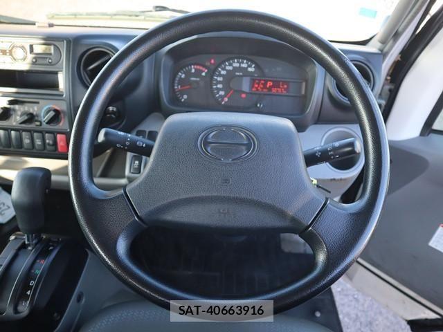 Hino DUTRO 2019-07 8524539-3