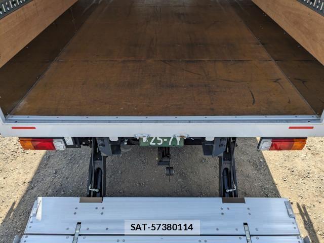 Hino DUTRO 2024-09 8524466-11
