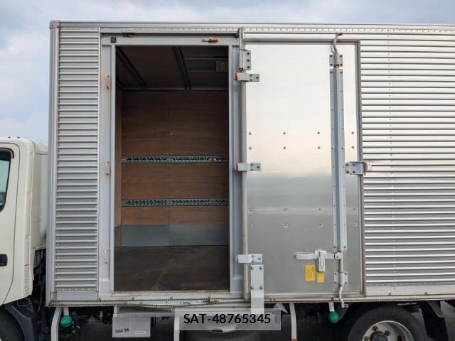 Hino DUTRO 2023-03 8524473-13