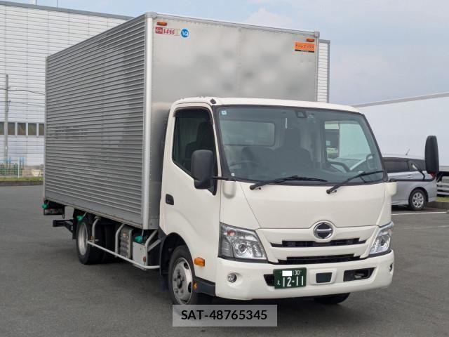 Hino DUTRO 2023-03 8524473-2