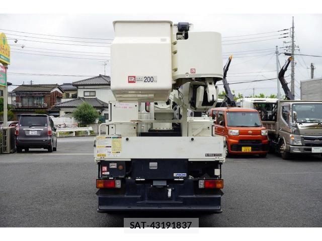 Hino DUTRO 2018-02 8524486-3