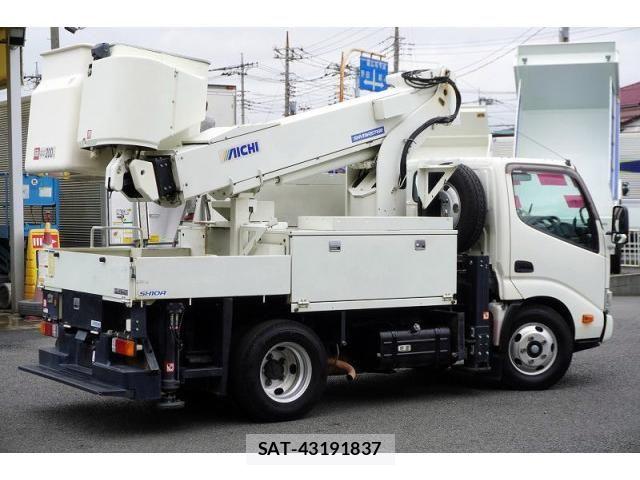 Hino DUTRO 2018-02 8524486-7