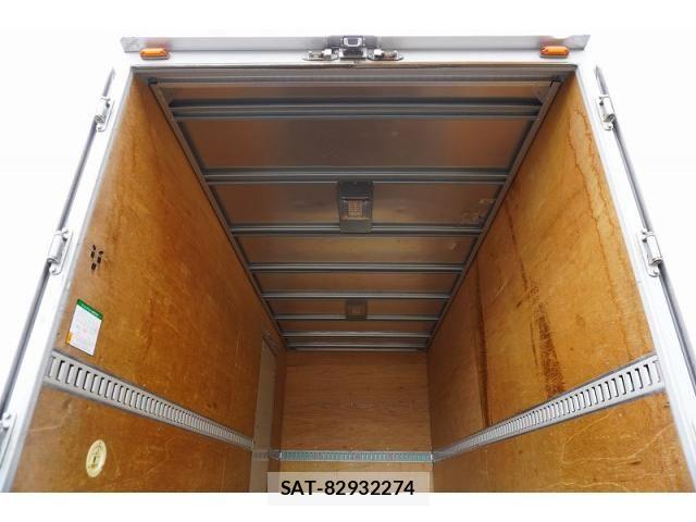 Hino DUTRO 2016-06 8524550-20