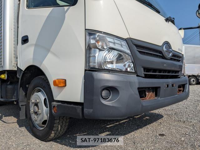Hino DUTRO 2019-07 8524480-22