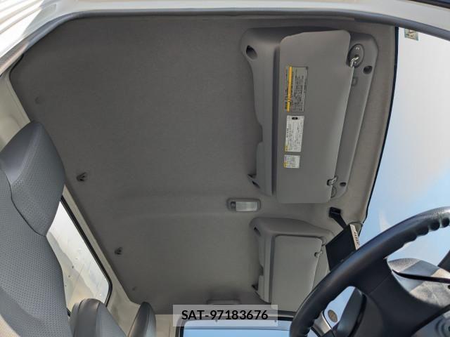 Hino DUTRO 2019-07 8524480-24